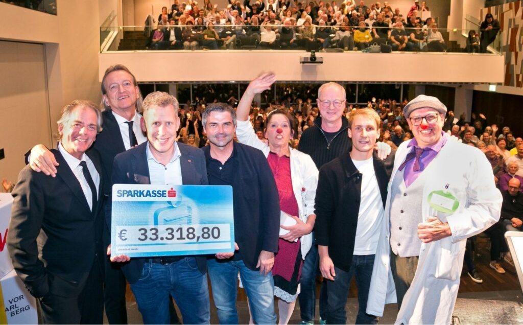 Sonnenblume_Charity_Kabarrett_AK_Spende